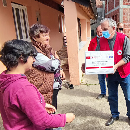Türk Kızılayı Kosovayı bul yıl da unutmadı