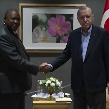 Cumhurbaşkanı Erdoğan Kenya Cumhurbaşkanı Uhuru Kenyatta ile görüştü