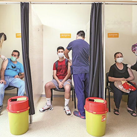 40 milyon dozu geçtik: 18 yaş üstünün yüzde 50si aşılandı