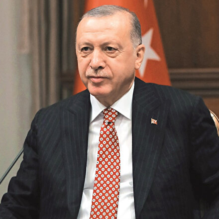 İYİ Parti’ye başörtüsü tepkisi: Kafalarında hâlâ o yasak var