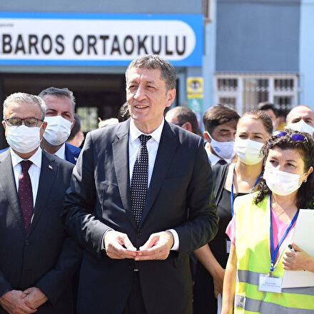 Milli Eğitim Bakanı Selçuk tarih verdi: Okulların 6 Eylülde açılmasını planlıyoruz