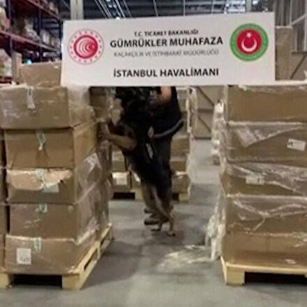 İstanbul Havalimanında büyük operasyon: Uyuşturucu yapımında kullanılan 4,3 ton madde ele geçirildi