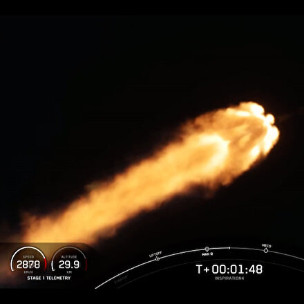 SpaceXin 4 özel yolcuyu dünyanın çevresinde 3 gün gezdirecek roketi fırlatıldı