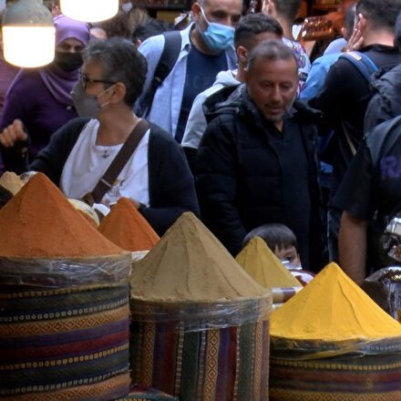 Soğuk algınlığı şikayeti arttı: Aktarlara akın var