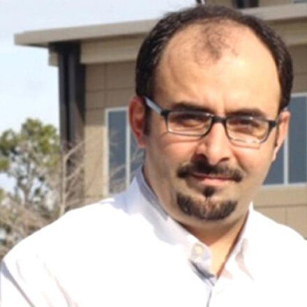 Firari FETÖcü Emre Uslu Cumhurbaşkanı Erdoğan ve Aziz Sancarın görüntülerini montajlayıp algı operasyonuna soyundu