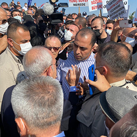 Kemal Kılıçdaroğlu İzmirde CHPli belediyeyi şikayet eden vatandaşları azarladı