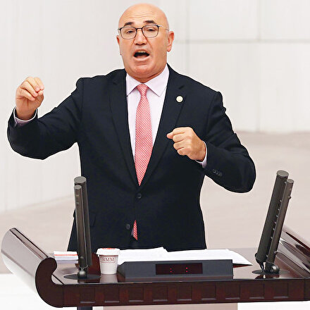 Yine Tanal yine yalan