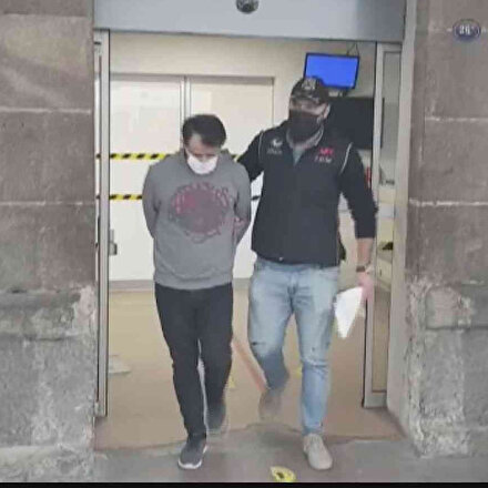 İzmirde FETÖ operasyonu: Örgüt adına yardım toplayan 12 şüpheli gözaltında