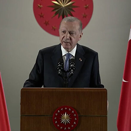 Cumhurbaşkanı Erdoğandan öğretmenlere müjde: 3600 ek gösterge başta olmak üzere yeni haklar sağlayacağız