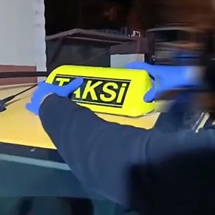 Denizlide taksi tabelasına gizlenmiş uyuşturucu ele geçirildi