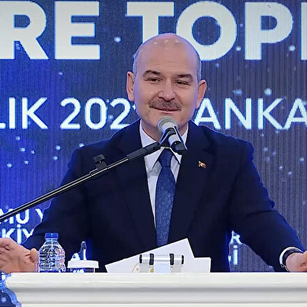 Bakan Soyludan emekli polislere: Sizde hala memleket vazifesine hazır çakı gibi bir vatan cephesi gördüm
