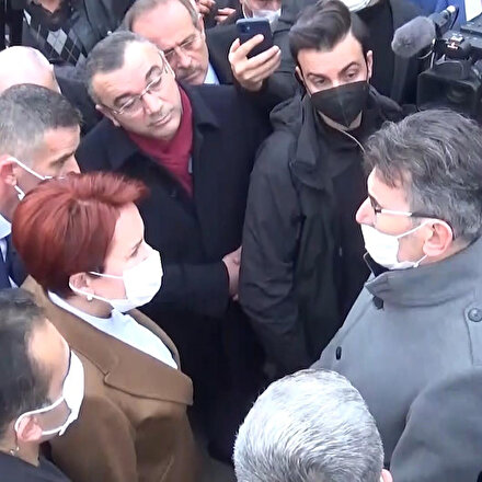 İYİ Partililerden Meral Akşenere soru sormak isteyen vatandaşa tehditkar sözler: Ben cevap vereyim ister misin