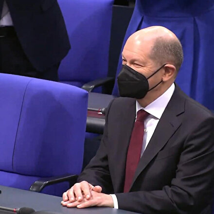 Almanya’nın yeni Başbakanı Olaf Scholz oldu