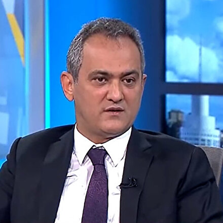 Bakan Özer Okullar kapanacak mı? sorusunu yanıtladı: Kapatmak çözüm değil