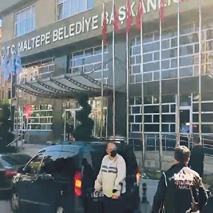Rüşveti bölüşemediler: Şüphelilerin para kavgası telefon tapelerine yansıdı.