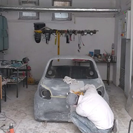 Tokatta lise öğrencileri okulun kalorifer dairesinde elektrikli araç yaptı