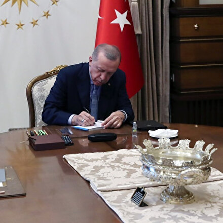 Cumhurbaşkanı Erdoğan Türkiye Diyanet Vakfına kurban bağışında bulundu