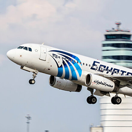 Mısır hava yolu şirketi EgyptAir 8 yıl sonra Kahire-Trablus seferlerine başladı