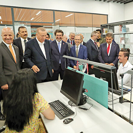 Hedef 5 aya kadar 100 milyon kitap: İstanbul’da Rami Kışlası’nı büyük bir kütüphaneye çevirmek için çalışıyoruz