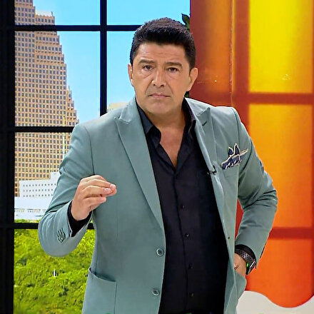 Sunucu Hakan Ural’dan Gülşen tepkisi: İnsanların inançlarıyla niye bu kadar alay ediyorsunuz delirdiniz mi?