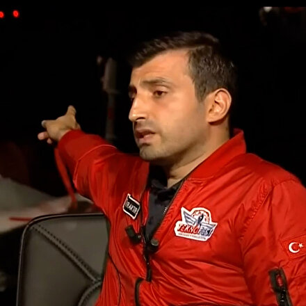 Selçuk Bayraktardan İktidar değişirse projelerde engellenme endişeniz var mı? sorusuna yanıt: Bunun taşlarının döşendiğini görüyorum
