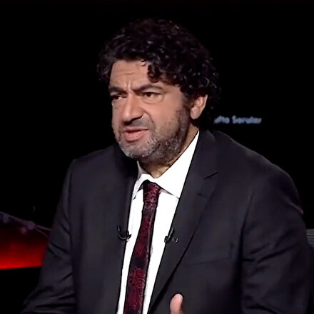 Hakan Taşıyan: Sanatçı şarkısını söyleyecek sağa sola dilini uzatmayacak