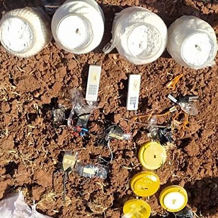 Afrinde terör örgütü PKKya ağır darbe: 12 kilogram C4 patlayıcı ele geçirildi