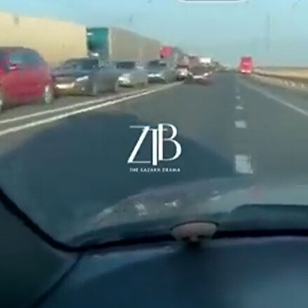 Rusya sınırları ülkeden kaçmak isteyenlerle dolu