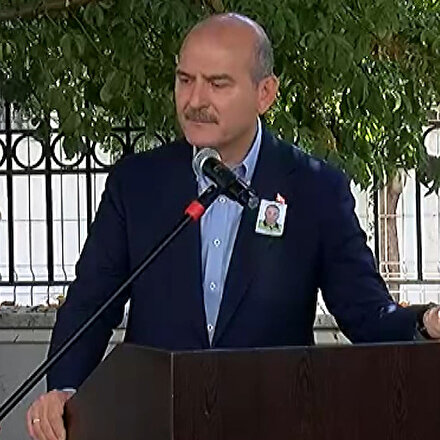 Bakan Soylu şehit polis Sedat Gezerin cenaze törenine katıldı