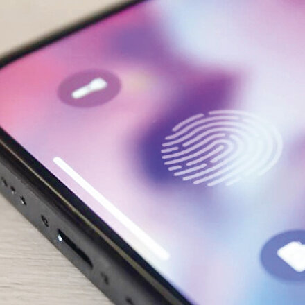 Apple parmak izinden vazgeçiyor
