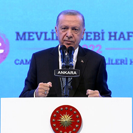 Cumhurbaşkanı Erdoğan Sapkın akımlar günden güne yayılıyor diyerek uyardı: Aile müessesesi büyük saldırı altında