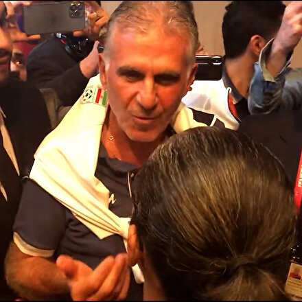 İranın hocası BBC muhabirini verdiği cevapla susturdu