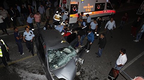 Mersin De Trafik Kazasi 3 Yarali Mersin Son Dakika Haberleri