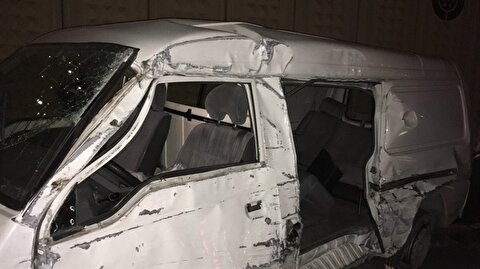 Istanbul Kucukcekmece De Trafik Kazasi Haberi 1 Olu 3 Yarali