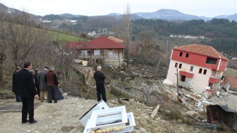 Son Dakika Sinop Haberi Sinop Turkeli De Heyelan
