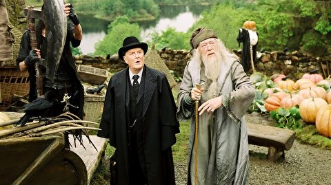 Harry Potter In Sihir Bakani Robert Hardy Hayatini Kaybetti