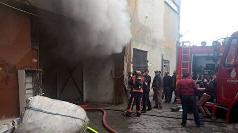 Bakirkoy De Korkutan Yangin Son Dakika Istanbul Haber