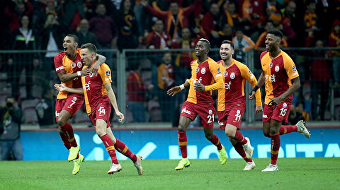 Galatasaray In Schalke Maci Kadrosu Belli Oldu