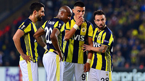 Fenerbahce Den Alanyaspor Macina Magenta Renkli Ozel Forma