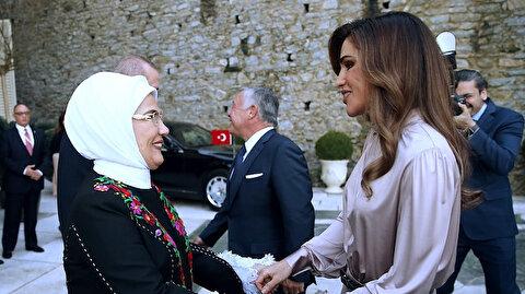 سيدة تركيا الأولى تشكر ملك الأردن وزوجته رانيا على زيارة تركيا