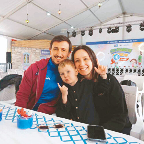 Annelere Ramazan hediyesi