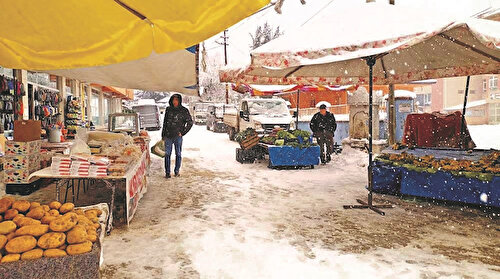 Kar yağışı tezgahı vurdu