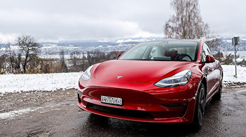 Otomobil devi Tesla 54 bin aracını geri çağırıyor