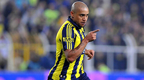 Roberto Carlos sahalara geri dönüyor