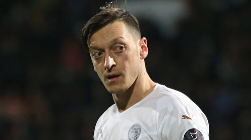 Mesut Özil: Hayal kırıklığı yaşıyorum