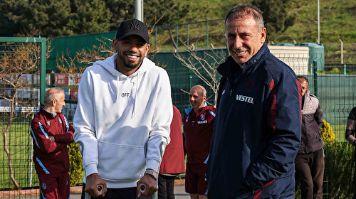 Trabzonspor’da sakatlanan Peres idmanı izledi