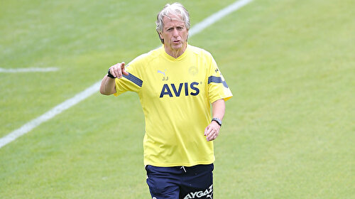 Jorge Jesus'un istediği futbolcu gözyaşlarına hakim olamadı