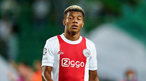 Benfica David Neres'i transfer etti