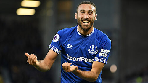 Cenk Tosun yeniden Beşiktaş'a geri dönüyor