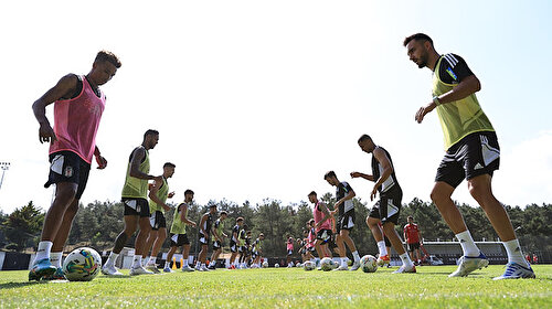 Beşiktaş hücum hattını kampa yetiştirecek